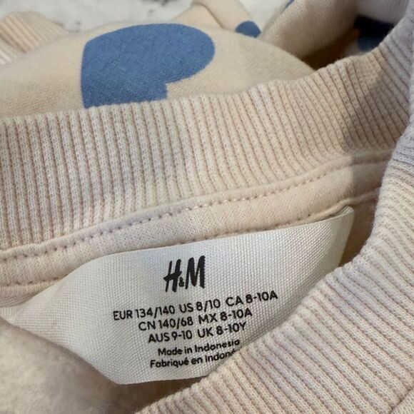 H&M Kids Heart Print Sweatshirt & Joggers Set - Cream and Blue. Size 9/10 - Picture 8 of 9